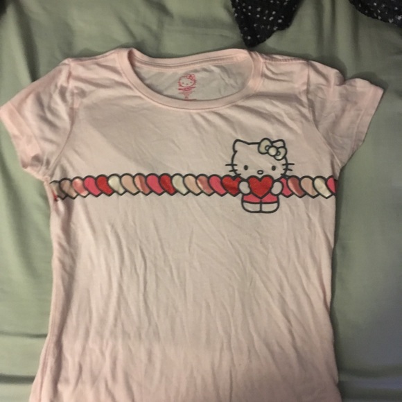 Hello kitty shirt - Picture 1 of 2